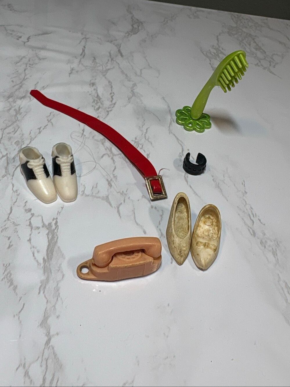 Vintage Barbie accessories